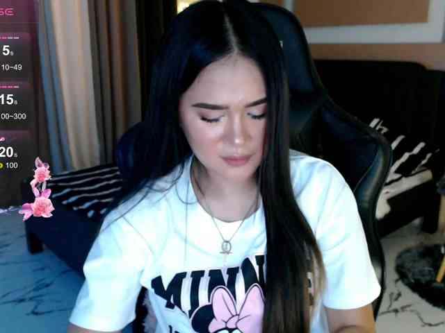 AdriannaFowler webcam