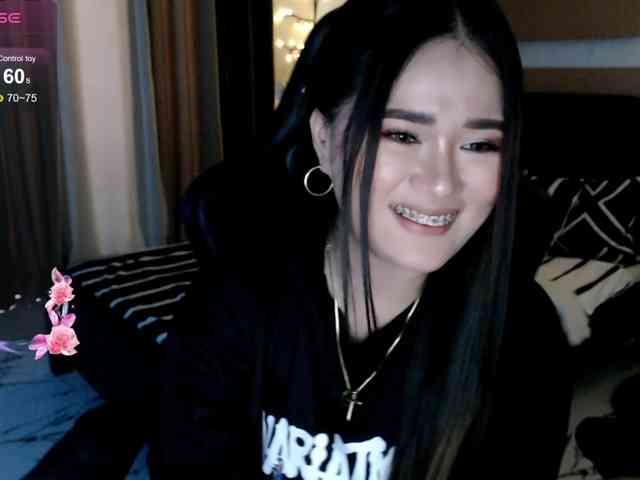 AdriannaFowler webcam
