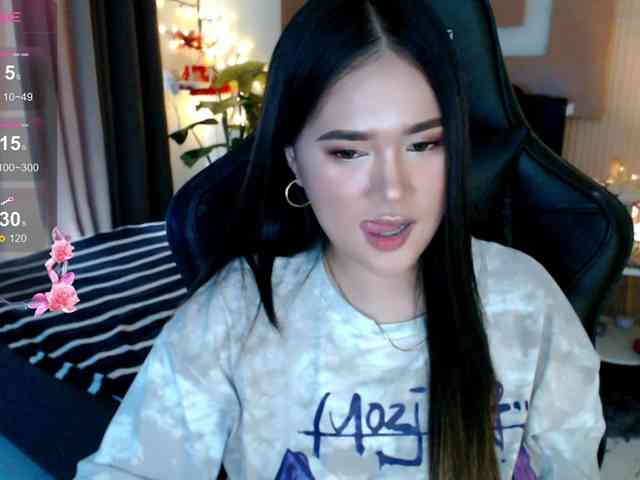 AdriannaFowler webcam