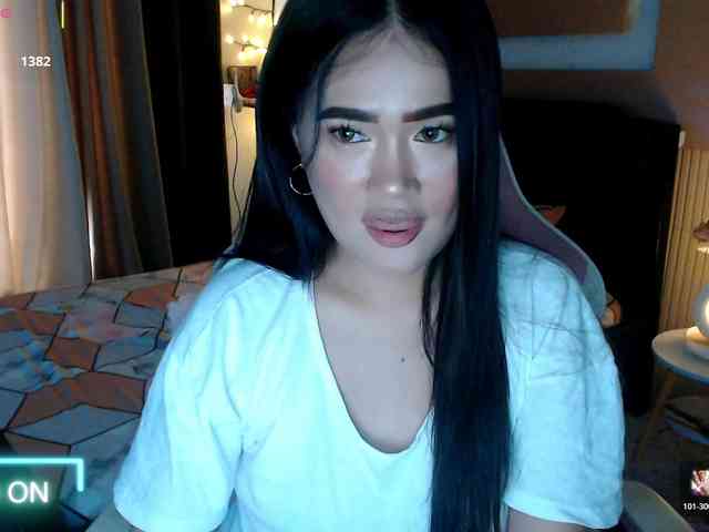 AdriannaFowler webcam