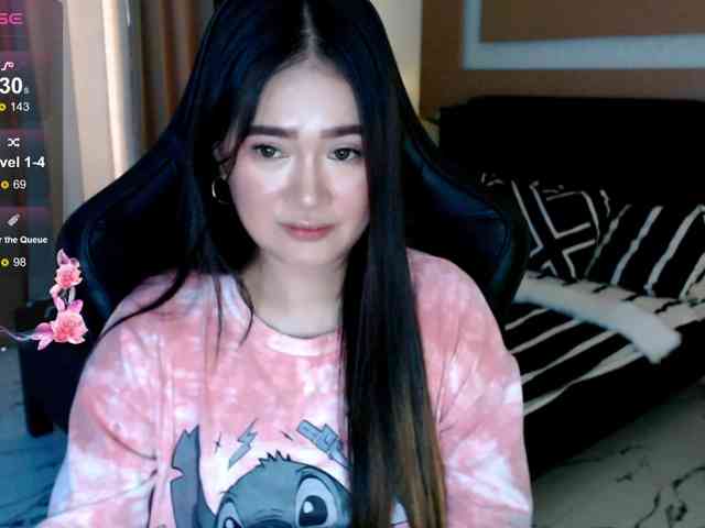 AdriannaFowler webcam