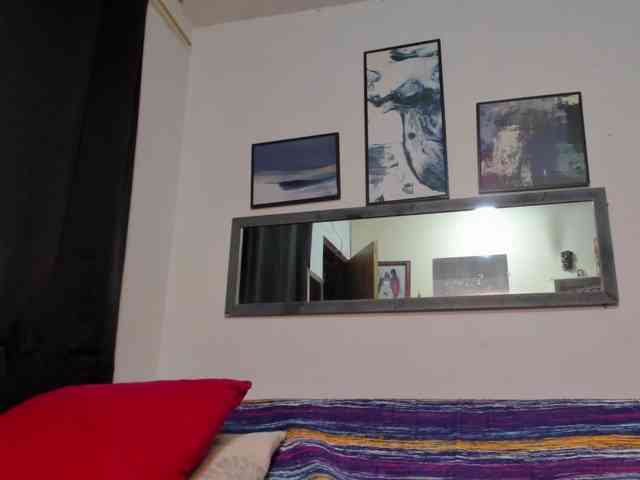 crazy-addixtion3 webcam