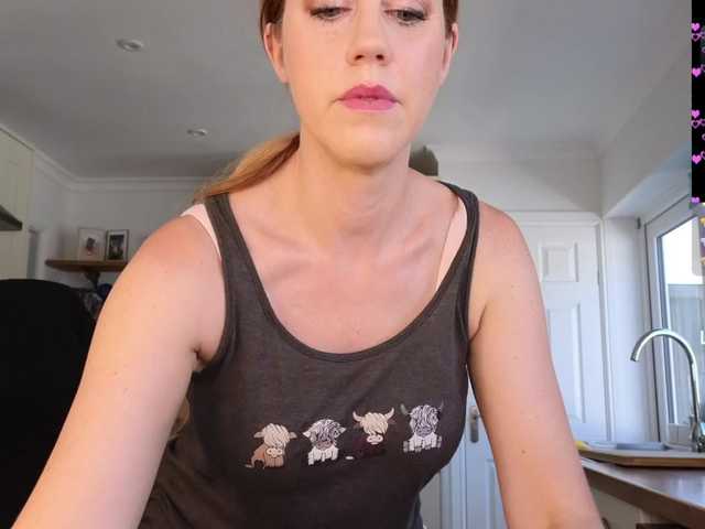 stripmequick live webcam show