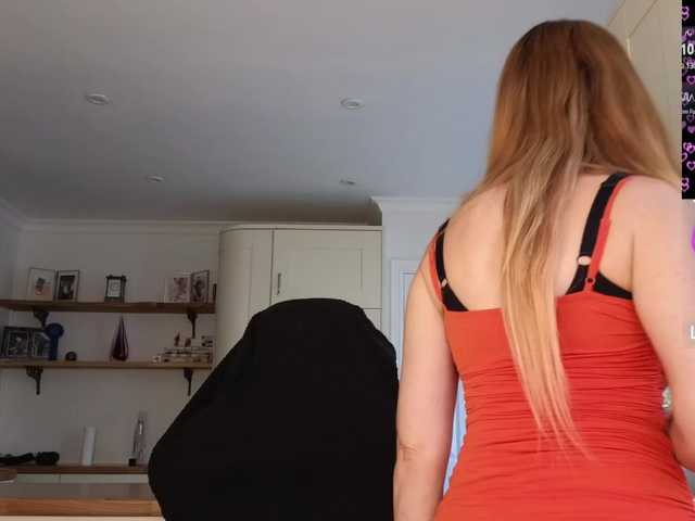 stripmequick live cam on BongaCams
