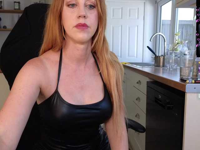 stripmequick live cam on BongaCams