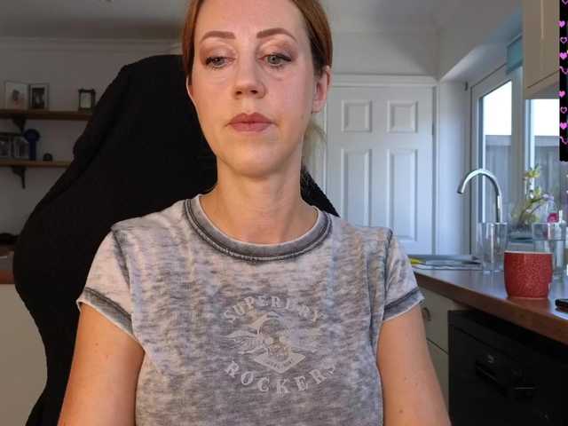 stripmequick live cam on BongaCams