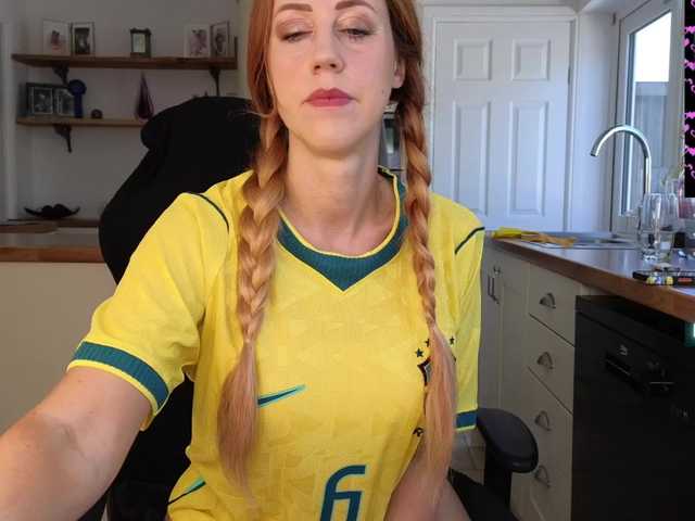 stripmequick live cam on BongaCams