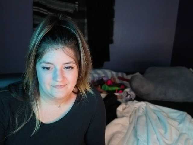 maramaze's BongaCams show and profile