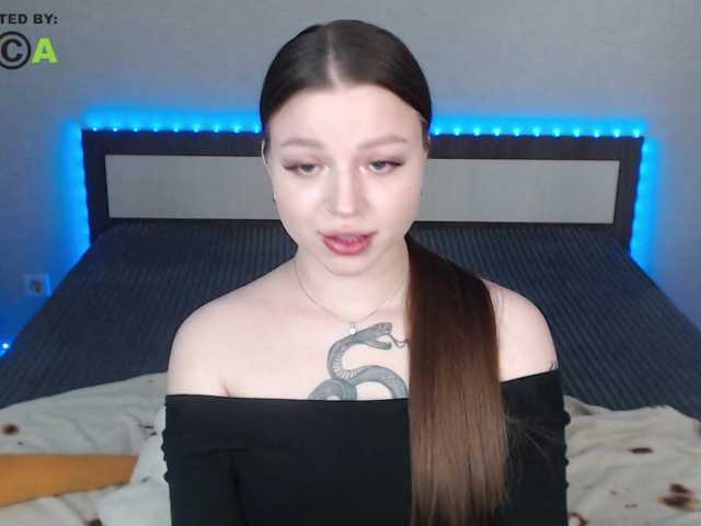 RonnieMilles live cam on BongaCams