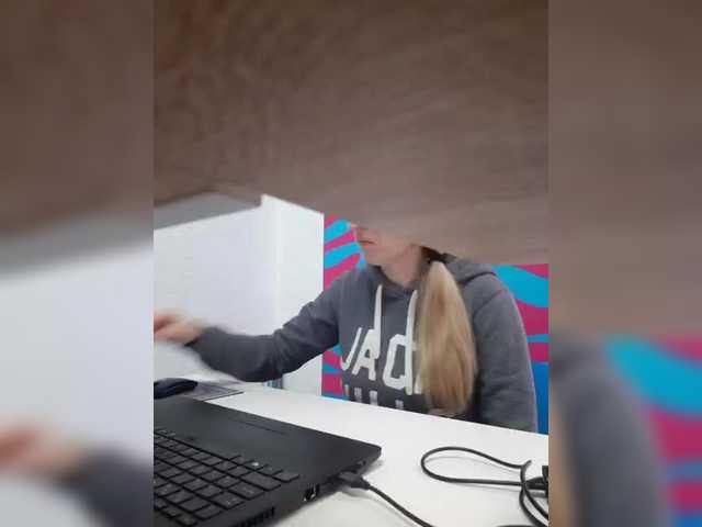 Angelinamik's BongaCams show and profile