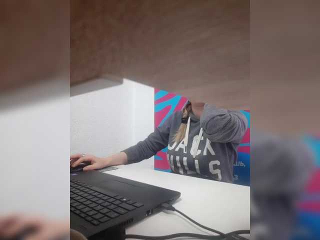 Angelinamik's BongaCams show and profile