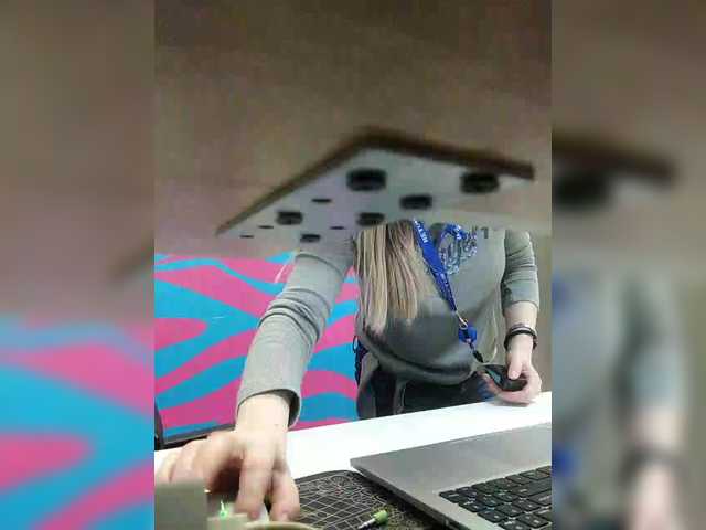 Angelinamik's BongaCams show and profile