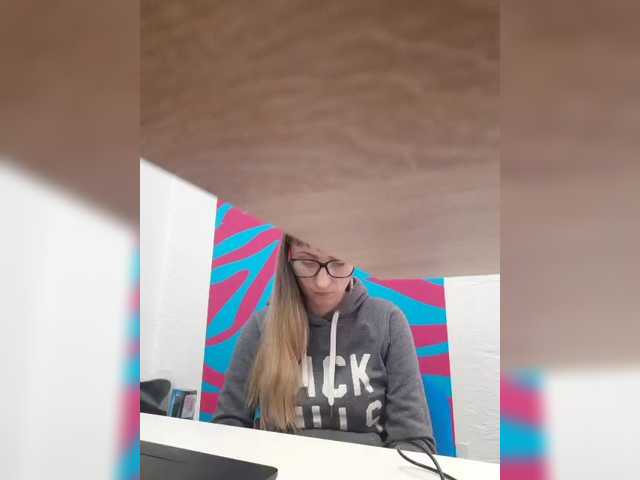 Angelinamik's BongaCams show and profile