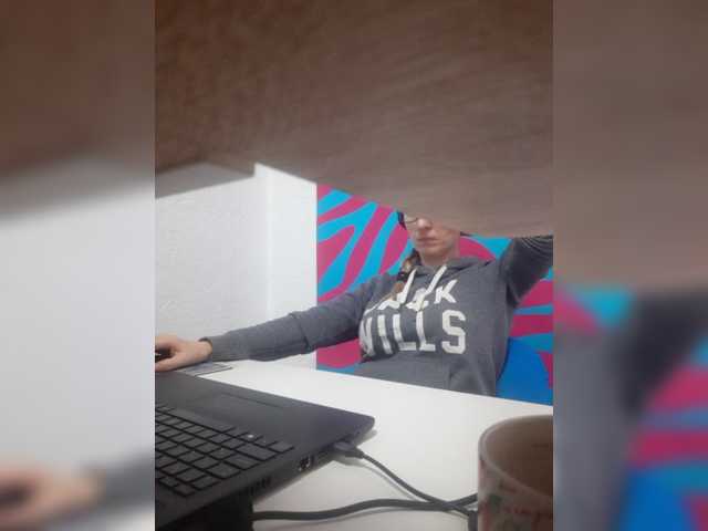 Angelinamik's BongaCams show and profile