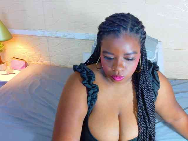 juicy-tits69 webcam