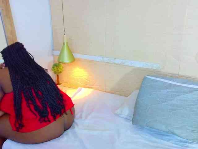 juicy-tits69 webcam