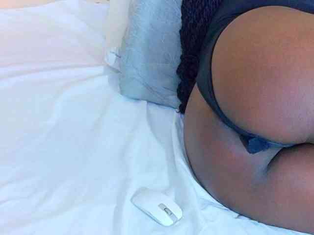juicy-tits69 webcam