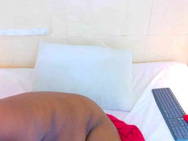 juicy-tits69 webcam