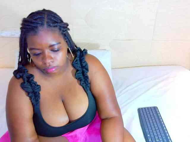 juicy-tits69 webcam