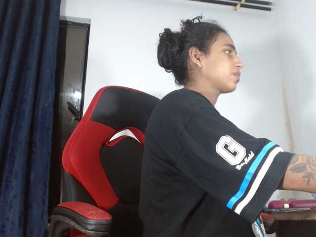 sweetangel2582 live cam on BongaCams