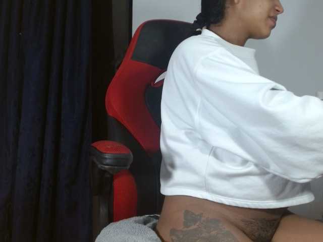sweetangel2582 live cam on BongaCams