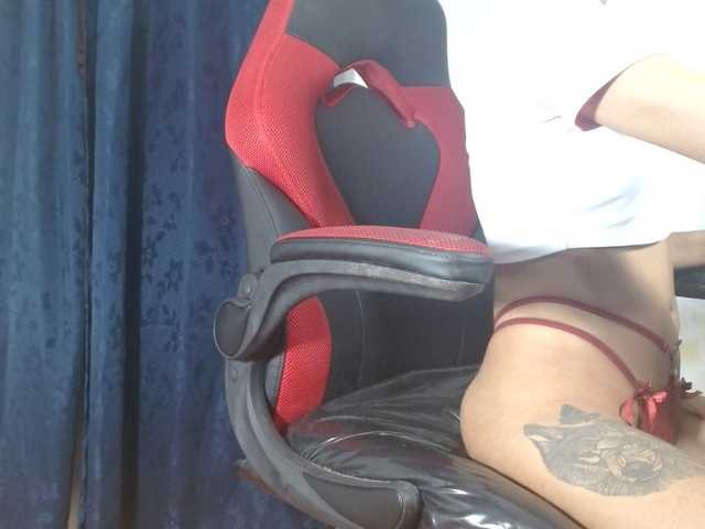 sweetangel2582 live webcam show