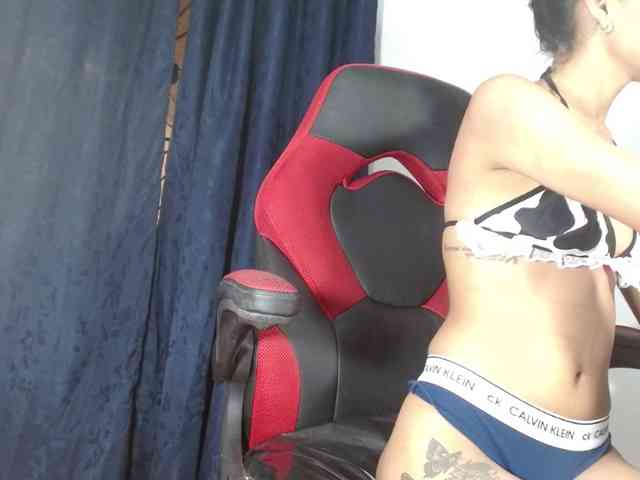 sweetangel2582 webcam