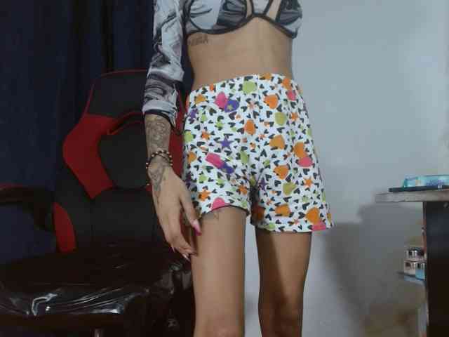 sweetangel2582 webcam