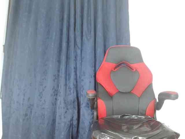 sweetangel2582 webcam