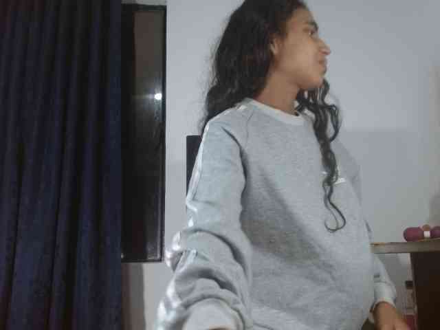 sweetangel2582 webcam