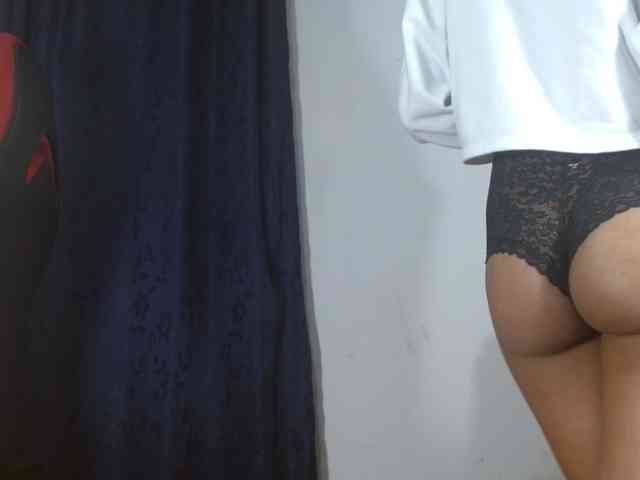 sweetangel2582 webcam