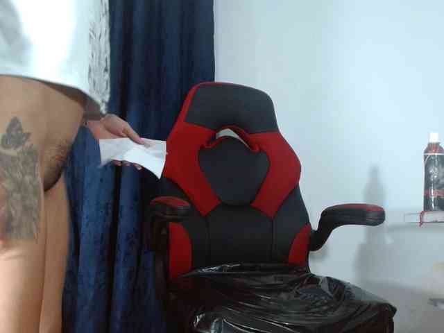 sweetangel2582 webcam