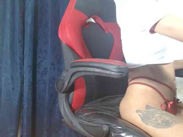 sweetangel2582 webcam