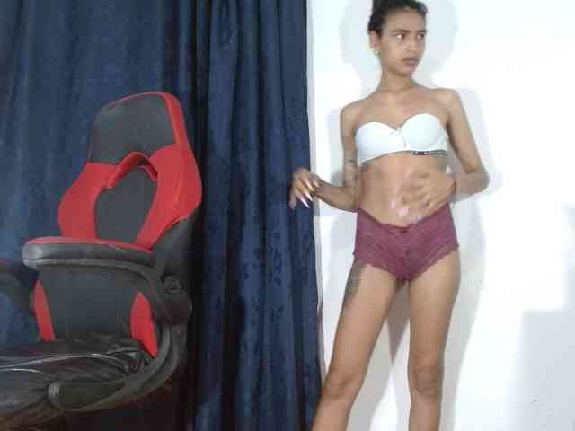 sweetangel2582 webcam