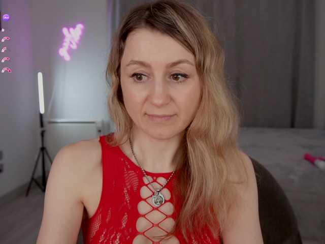 Sex chat gratuit in direct cu MrsMilana pe BongaCams