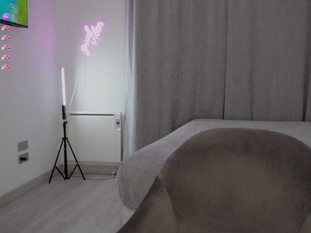 MrsMilana live cam on BongaCams