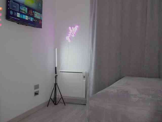 MilanaCamGirl webcam