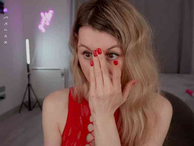 MilanaCamGirl webcam