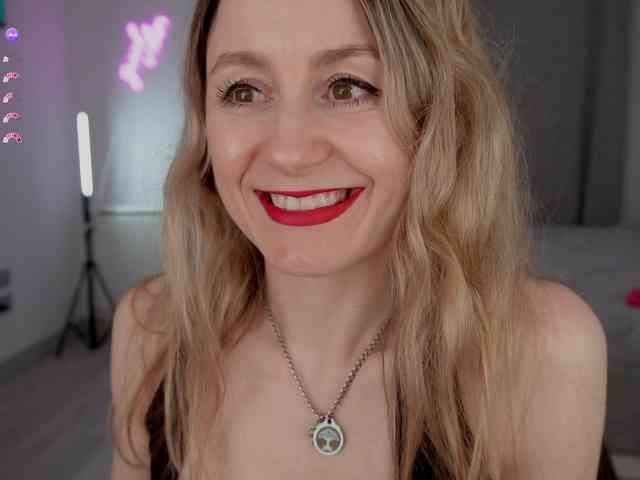 MilanaCamGirl webcam