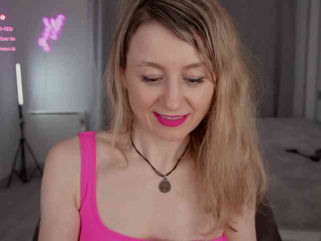 MilanaCamGirl webcam