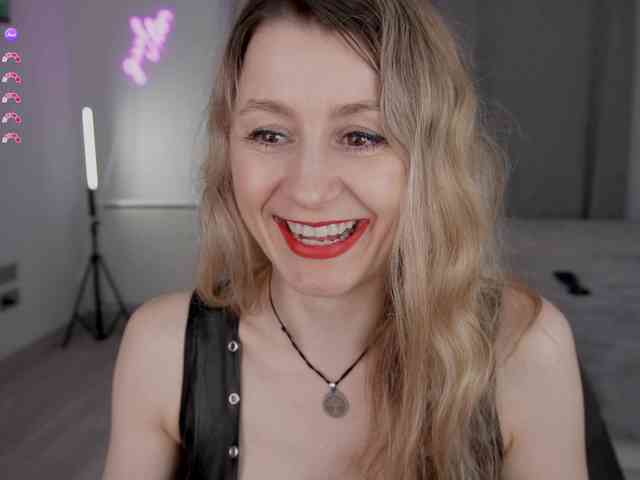 MilanaCamGirl webcam
