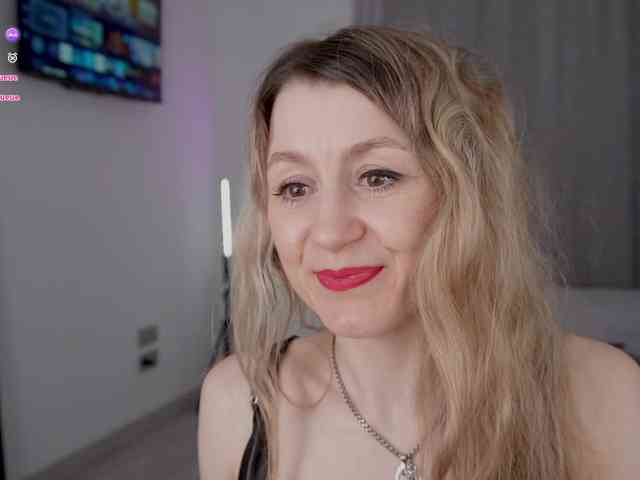 MilanaCamGirl webcam