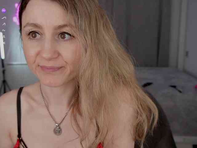 MilanaCamGirl webcam
