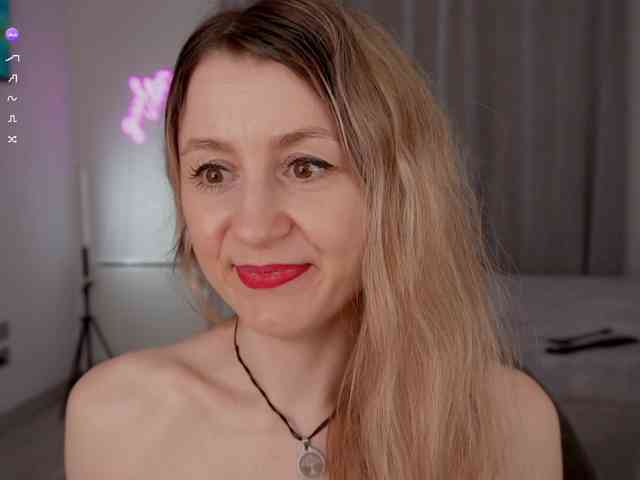 MilanaCamGirl webcam