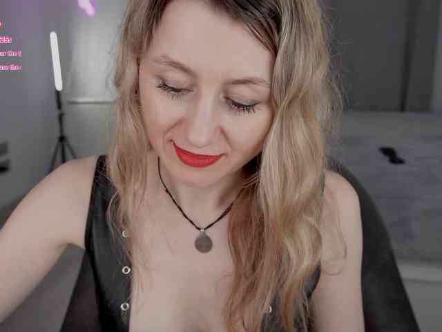 MilanaCamGirl webcam