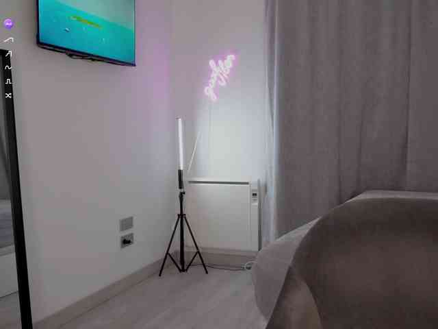 MilanaCamGirl webcam