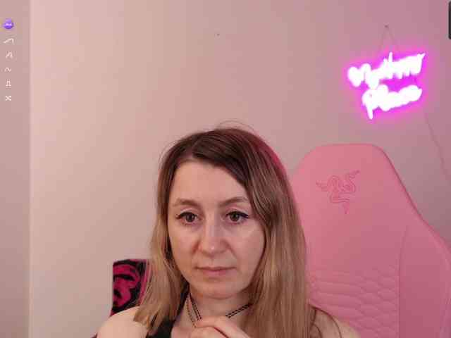 MilanaCamGirl webcam