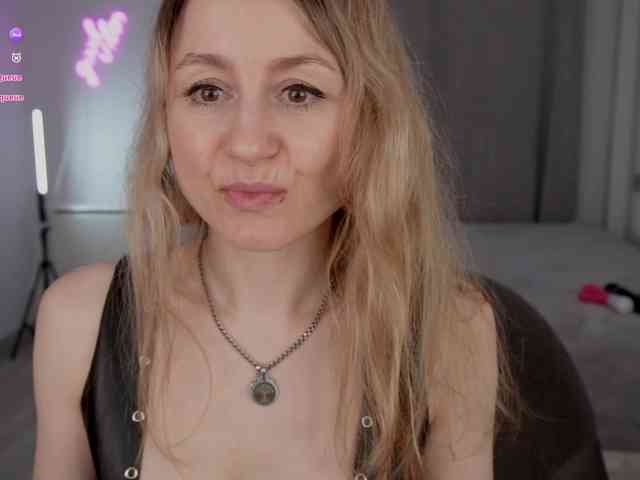 MilanaCamGirl webcam