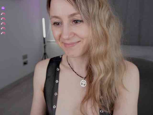 MilanaCamGirl webcam