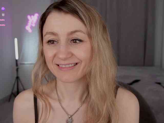 MilanaCamGirl webcam